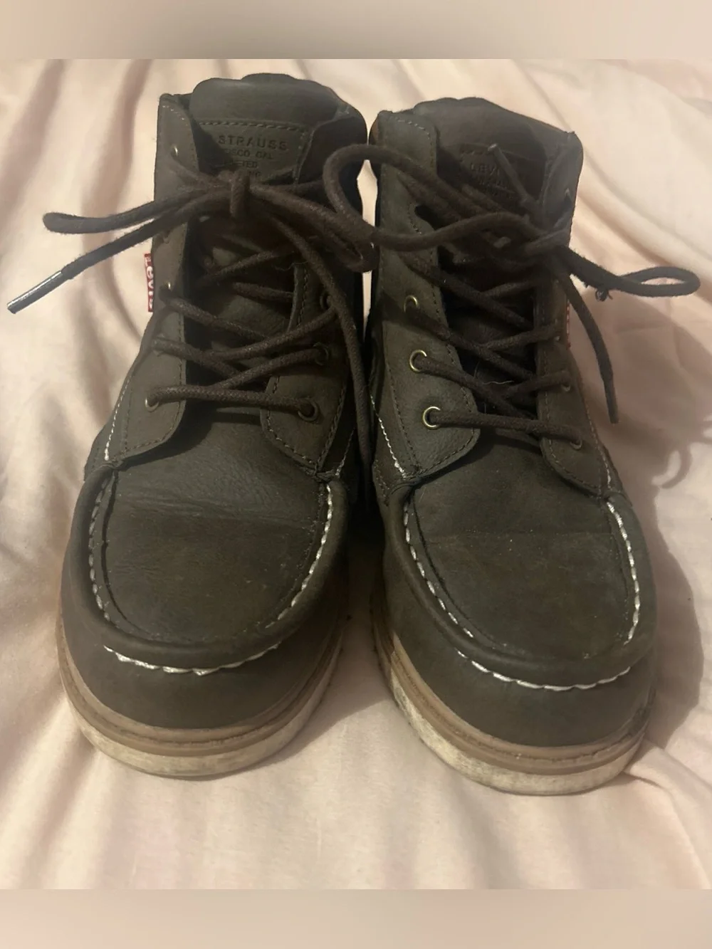 Levi's kids Dark Brown and black Lace-Up Chukka Boots with brown Collar